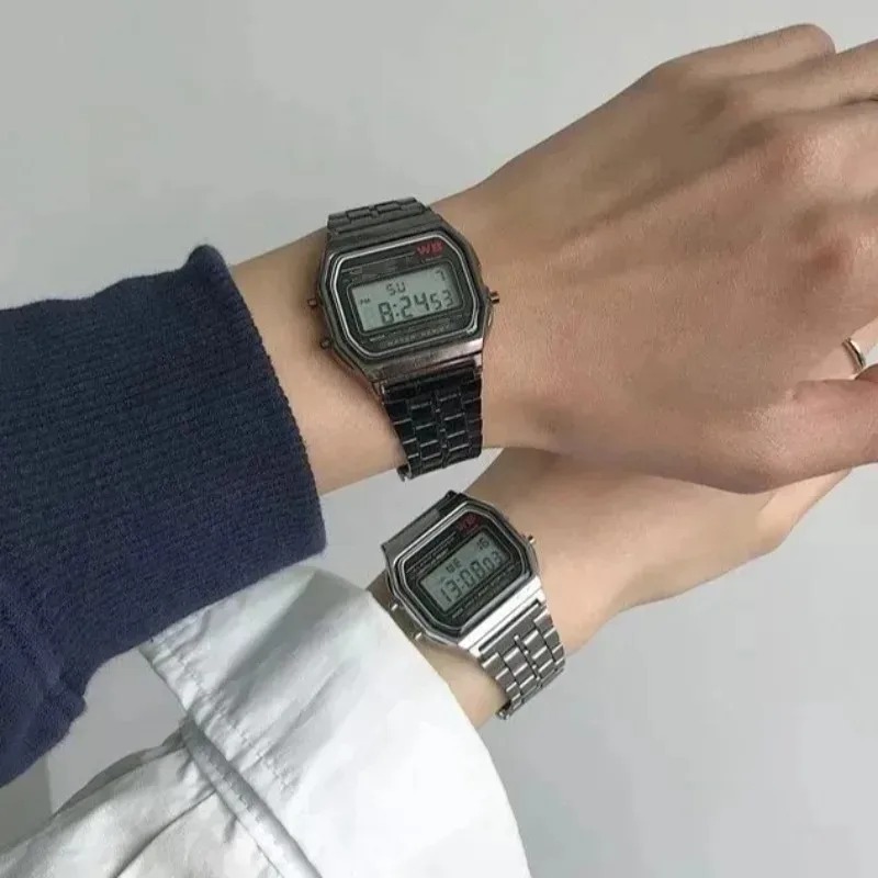 Luxe F91W stalen bandhorloges  - Men'S Accessories Display recensie en prijs