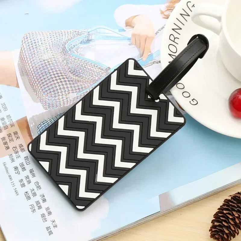 Geometrische bagagelabels voor - Men'S Accessories Holder recensie en prijs